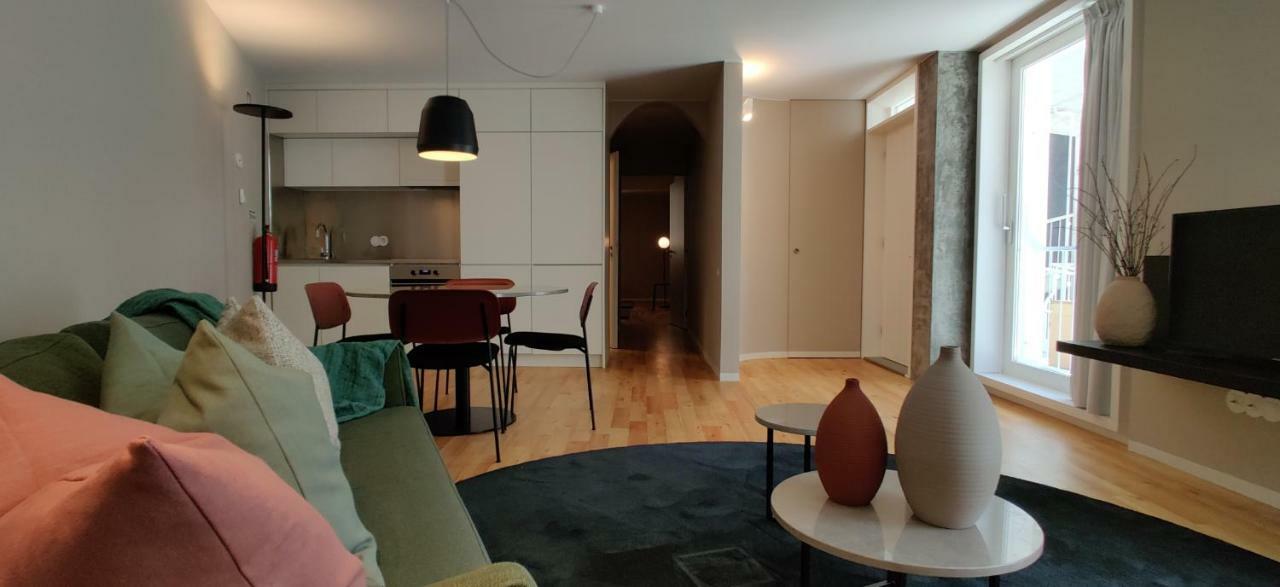 Serviced - Miragaia Apartament